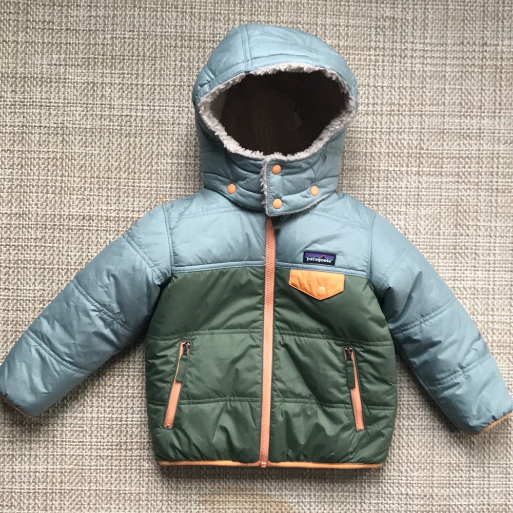 Patagonia Reversible Tribbles Jacket (size 4T)